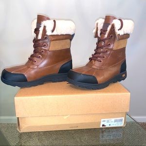 Kids Ugg waterproof snow boats